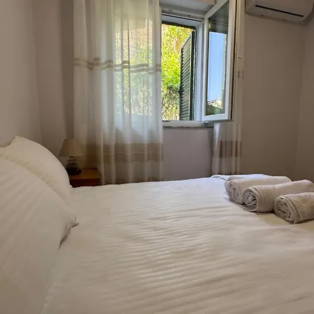 Emiri Center Apartment Tirana Exterior photo