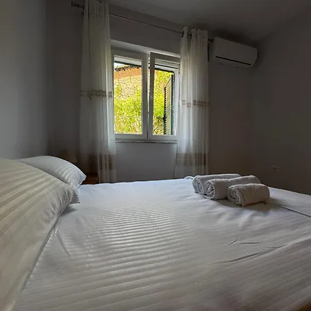 Emiri Center Apartment Tirana Exterior photo